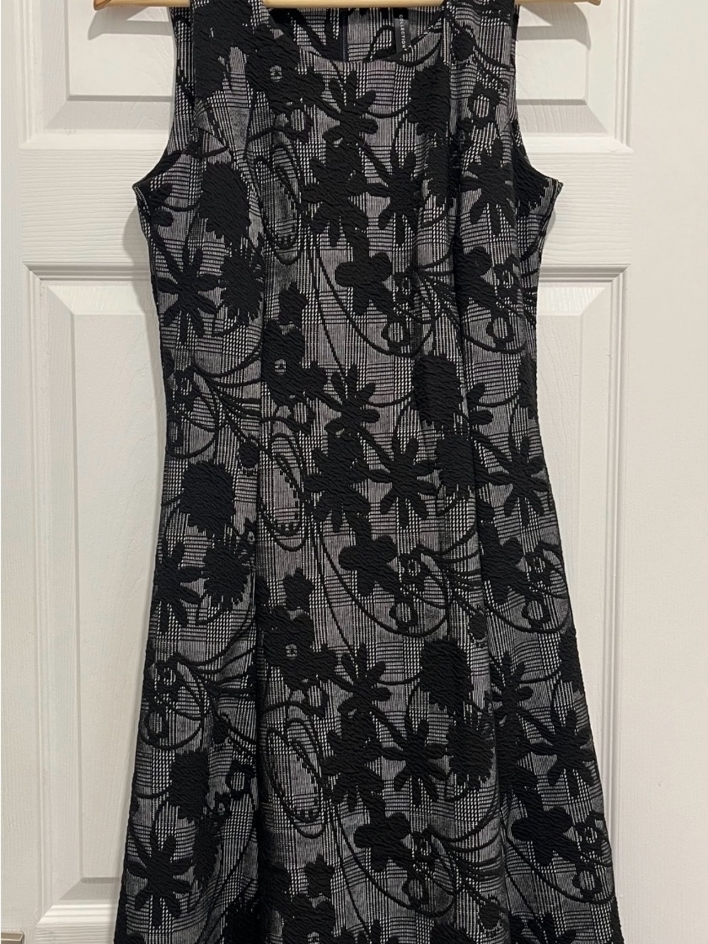 Lori M Collection Sleeveless Black Floral A-Line Dress